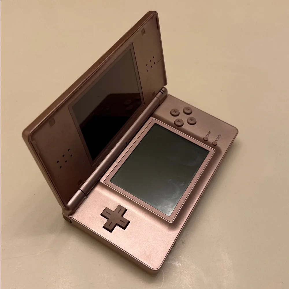 Nintendo DS Lite Please Read.